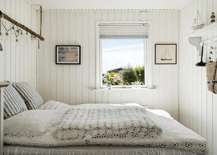 Peaceful Nostalgic With A View Feriehus